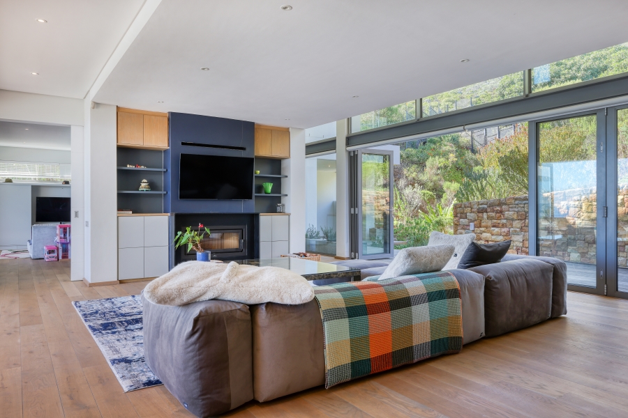 5 Bedroom Property for Sale in Camps Bay Western Cape